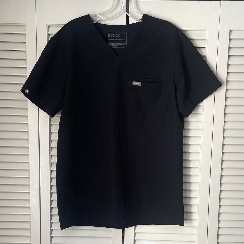 Figs Technical Collection scrub shirt Unisex Sz S Black 1 front breast pocket